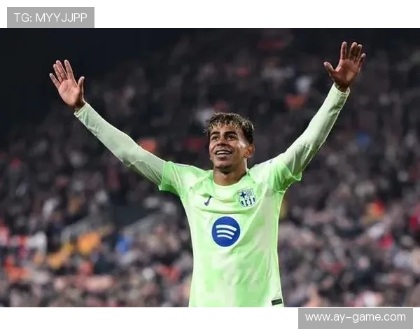 佩德里加冕西甲最佳年轻人